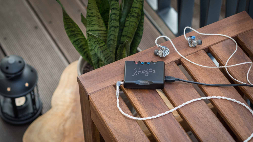 Chord Electronics Mojo 2 — New in box (original dual 3.5 mm)