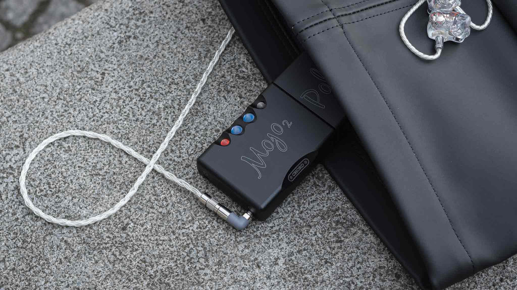 Chord Electronics Mojo 2 — New in box (original dual 3.5 mm)