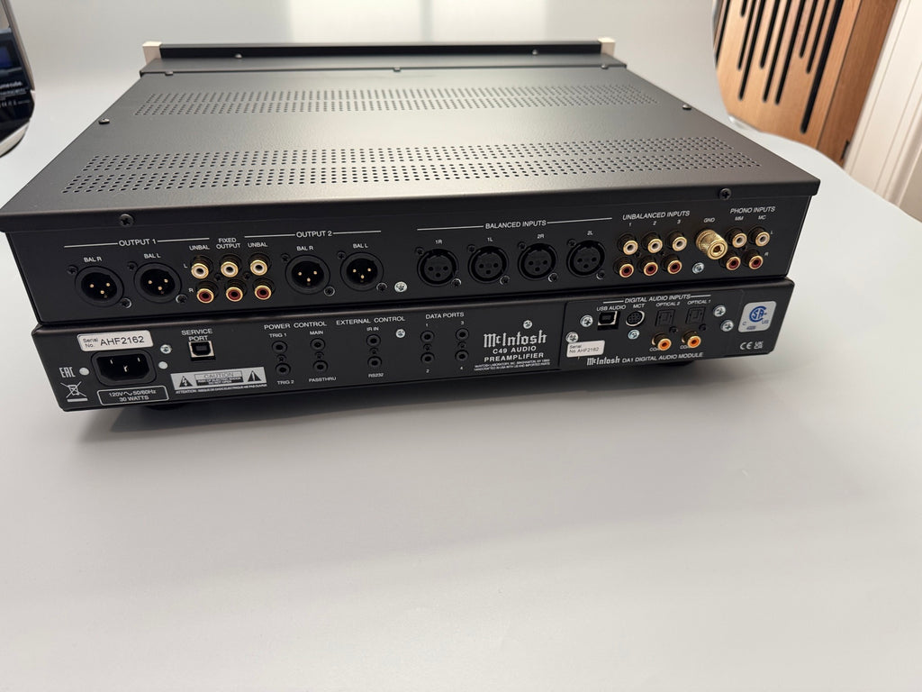 McIntosh C49 Preamplifier — Pre-owned